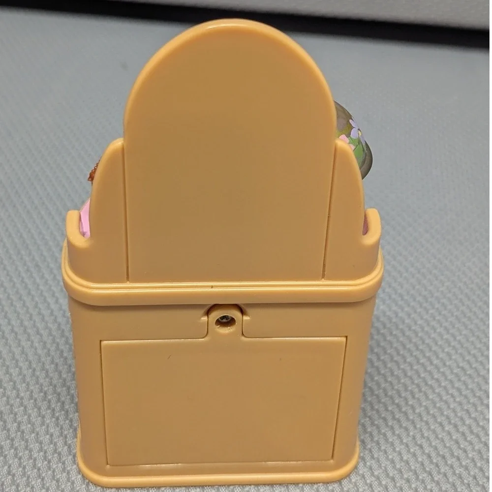 VTG 2000  Fisher Price Loving Family Dollhouse Musical Light-Up Vanity Mattel